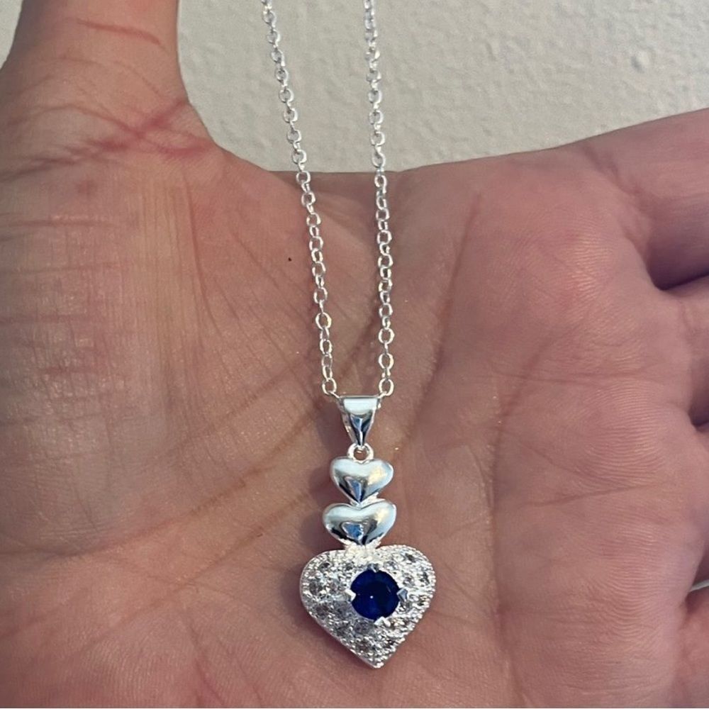 The Something Blue Heart pendant necklace in sapphire and 925 - Picture 8 of 11